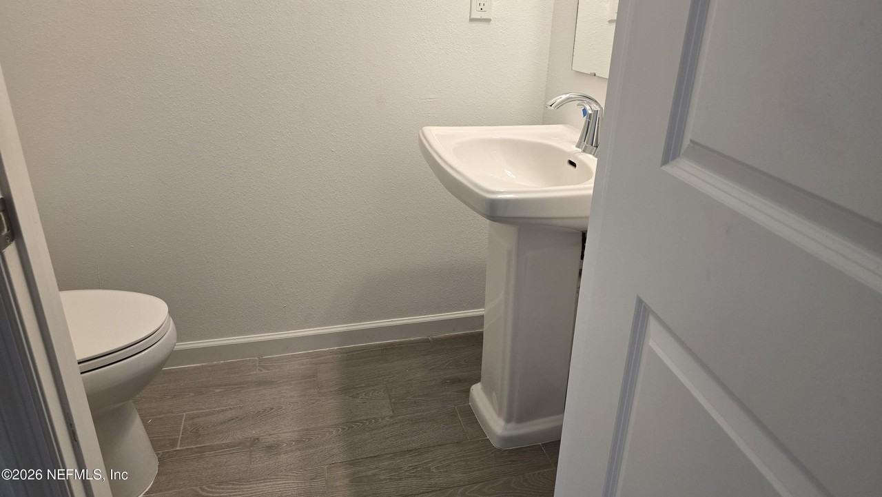 6821 Gable Grove Ave - Photo 5 of 21