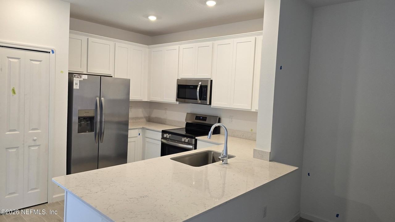 6821 Gable Grove Ave - Photo 6 of 21