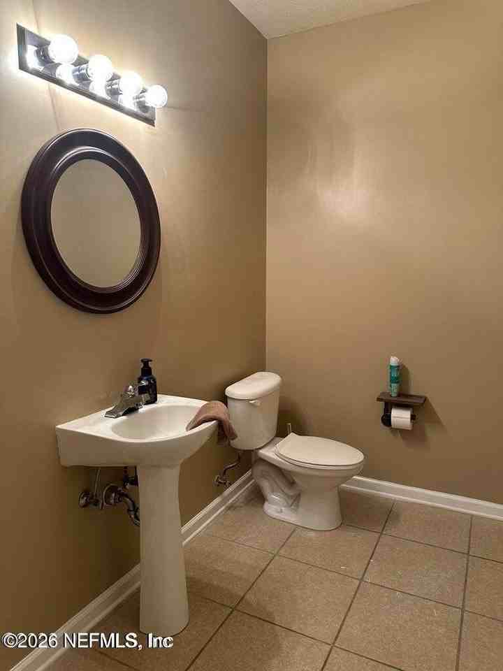 3750 Silver Bluff Blvd #402 - Photo 5 of 22