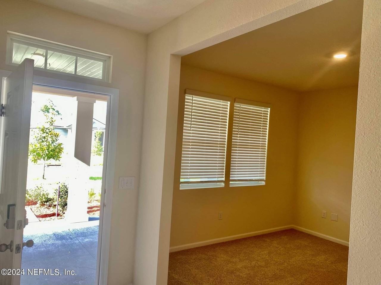 75014 Nassau Station Way - Photo 4 of 17