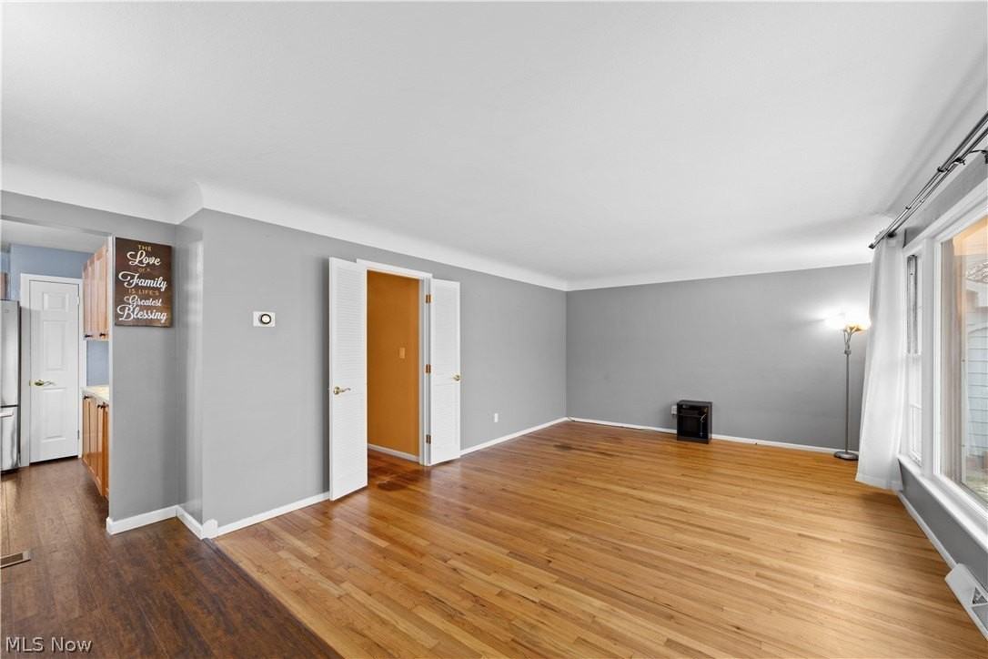 1314 Jackie Ln - Photo 4 of 30