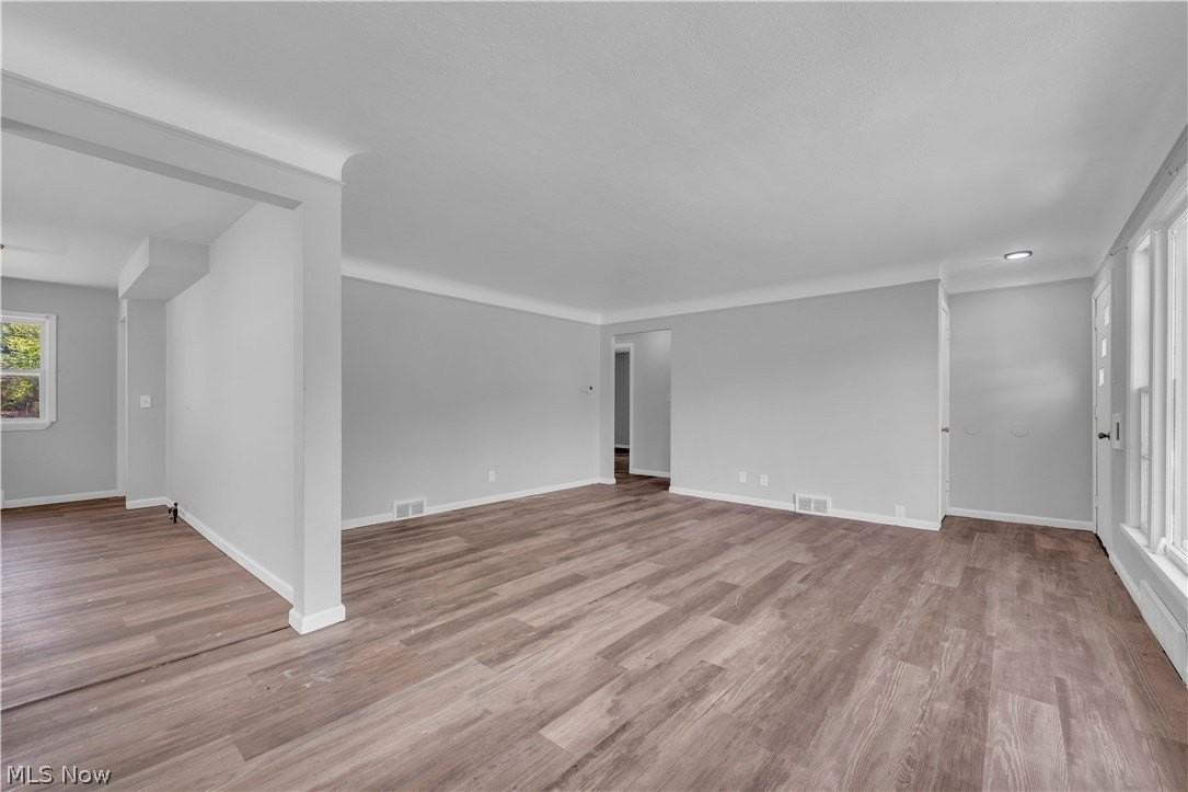 18304 Garden Blvd - Photo 6 of 24