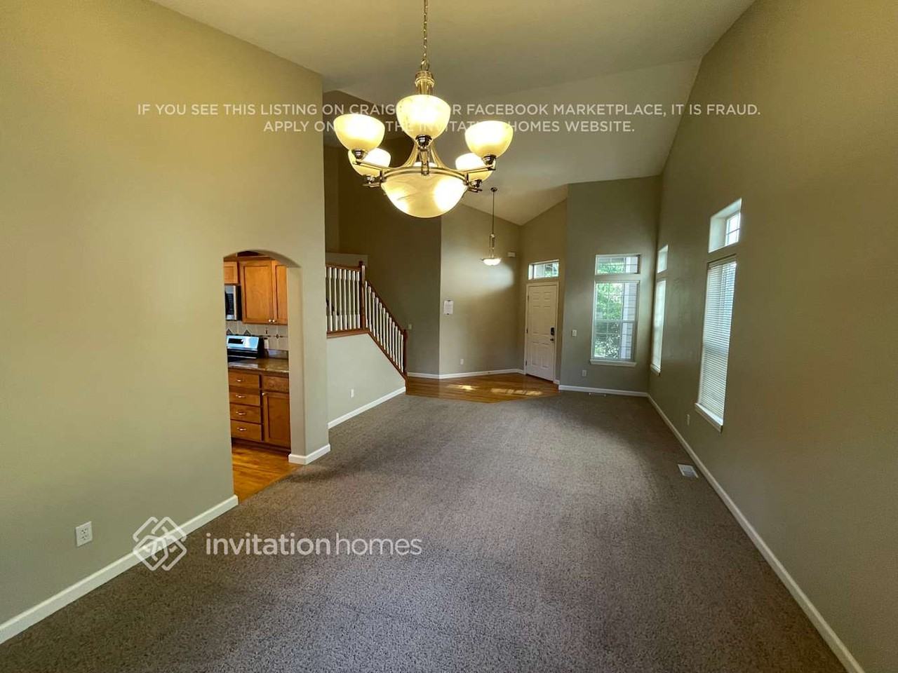 12416 Se 259th St - Photo 2 of 18