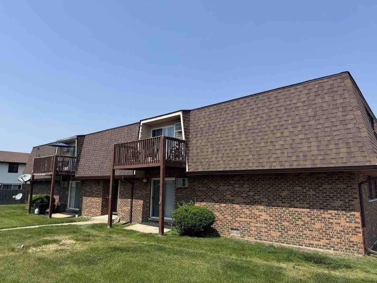215 Morgan Ct #2B