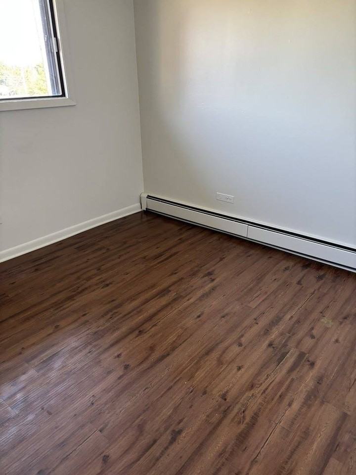 200 Madison St #1H - Photo 5 of 13