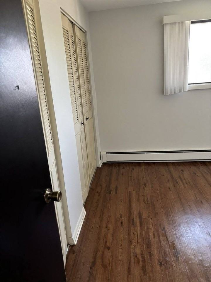 200 Madison St #1H - Photo 7 of 13