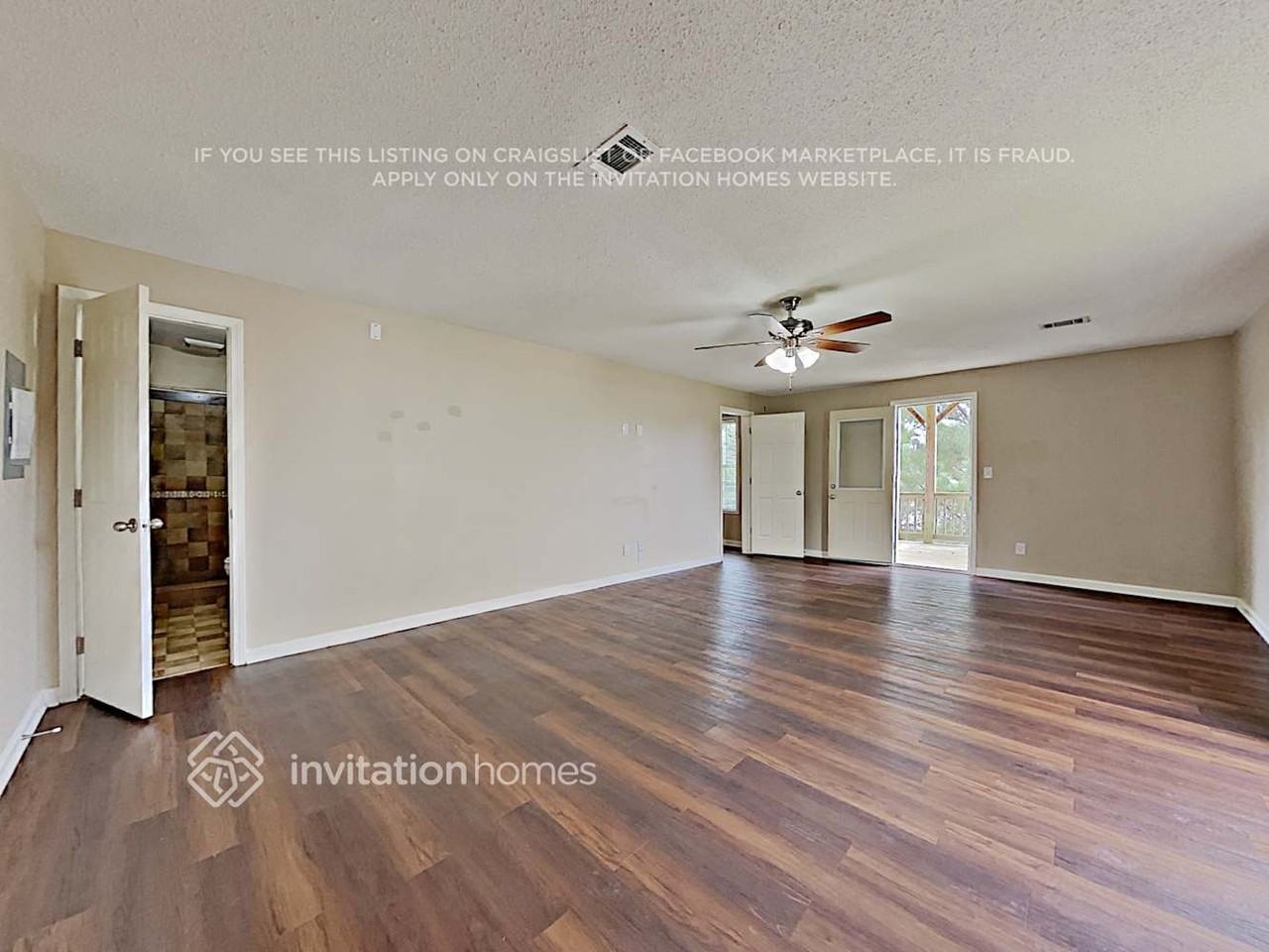 5817 Bradshaw Ct - Photo 6 of 24