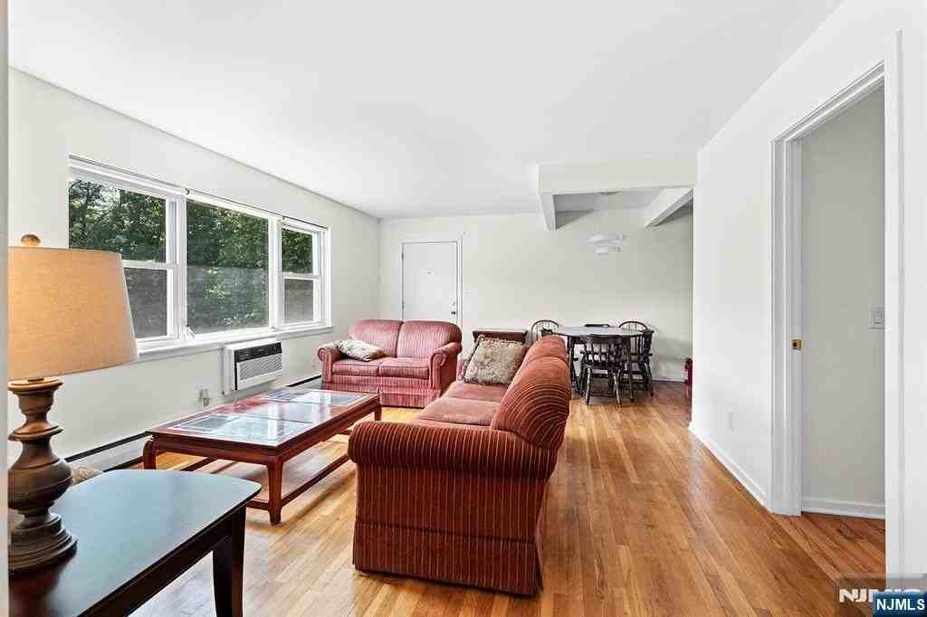 6 Rustic Cir #C - Photo 6 of 19