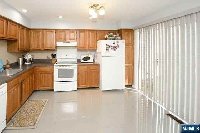 11 Park View Pl #2E - Photo 4 of 13