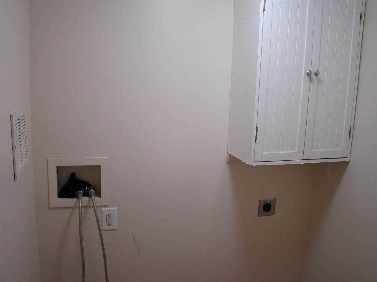 33 Norton St #1 - Photo 5 of 32