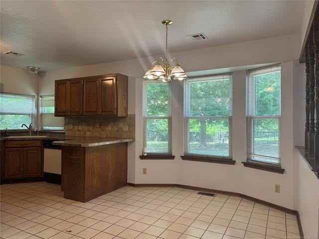 451 W 113th St S - Photo 7 of 14