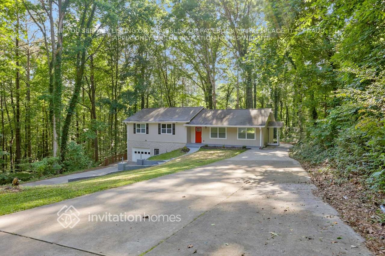5304 Valleyview Dr - Photo 3 of 23