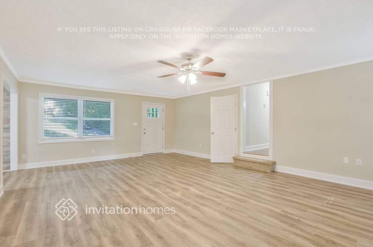 5304 Valleyview Dr - Photo 5 of 23