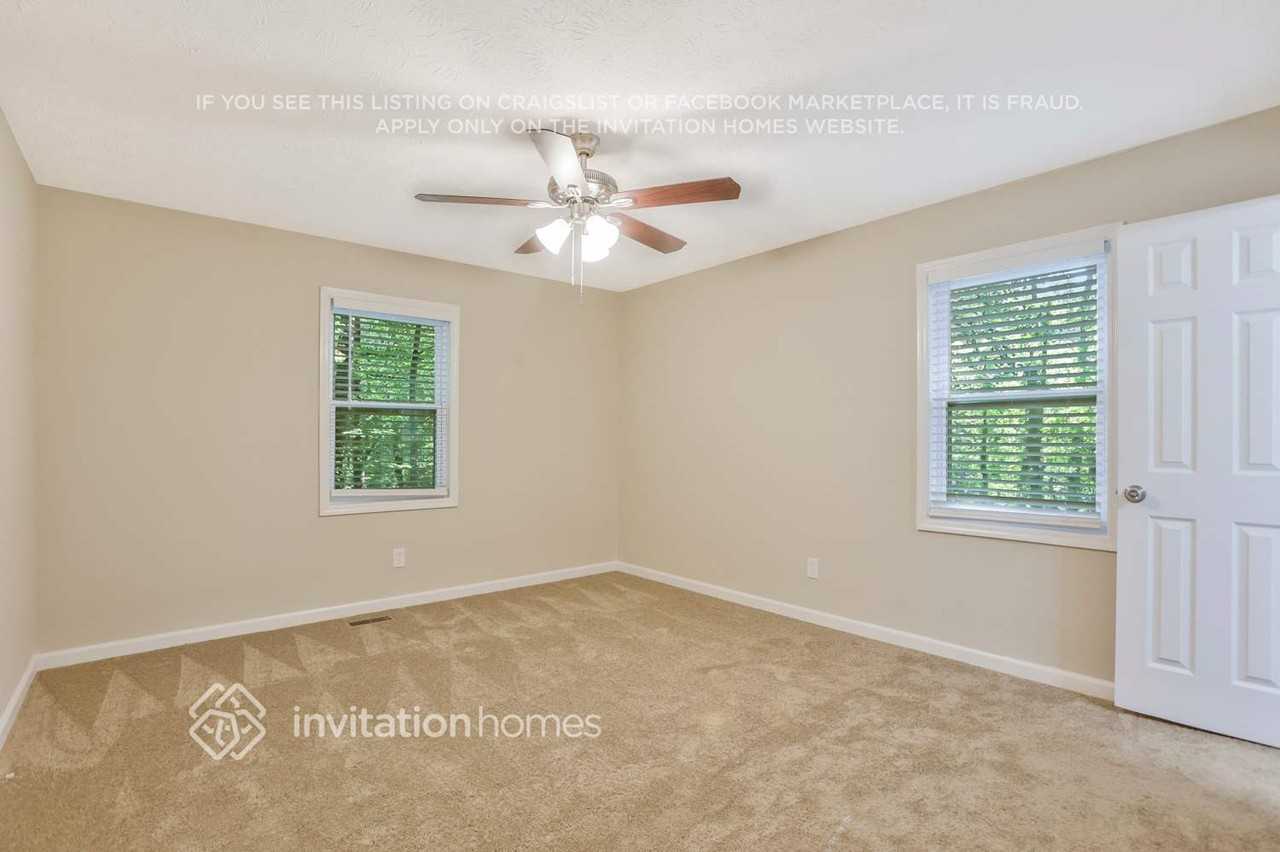 5304 Valleyview Dr - Photo 7 of 23
