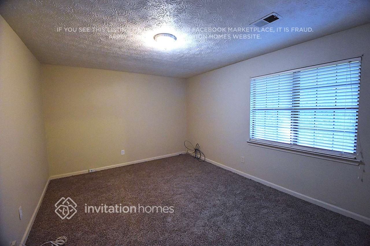 113 Carrollwood Dr - Photo 5 of 12