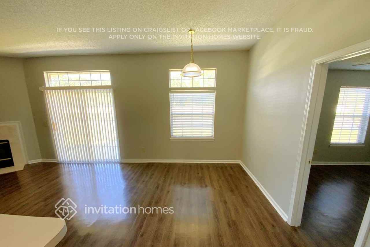 5335 Blue Pacific Dr W - Photo 4 of 8