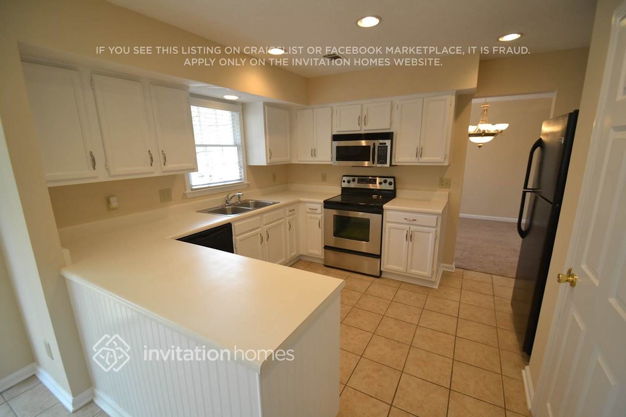 1402 Long Shadow Ct - Photo 5 of 14