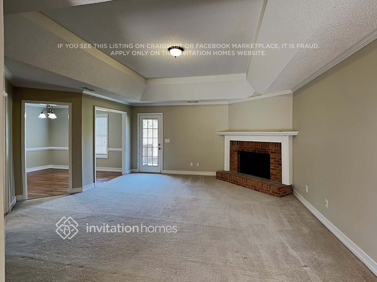 1121 Sutton Dr - Photo 5 of 19