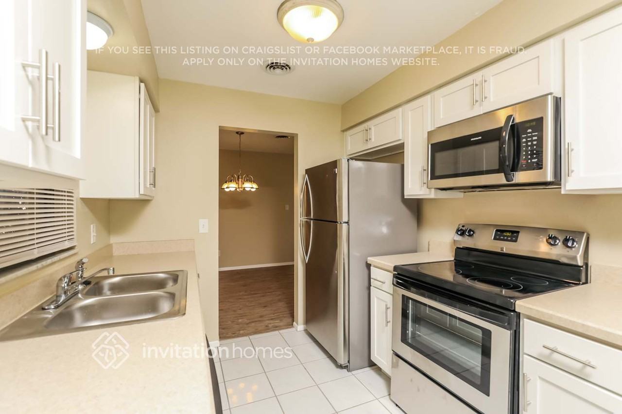 10948 Tangora St - Photo 6 of 19