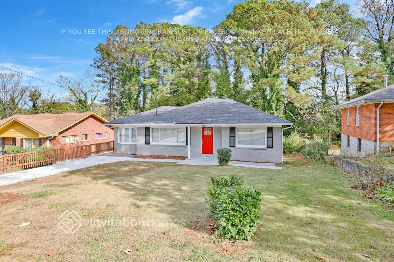 1958 Laurel Ln - Photo 3 of 24