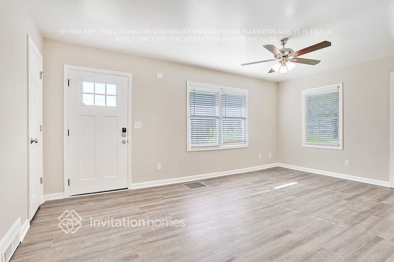 2261 Mark Trl - Photo 2 of 20