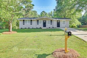featured image of 6265 Lakeview Dr