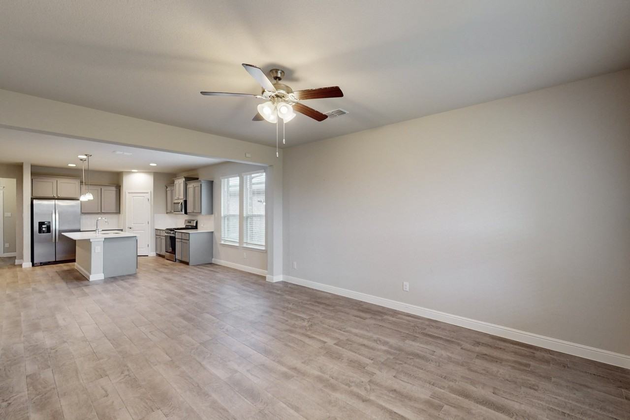 436 Dunmore Dr - Photo 7 of 30