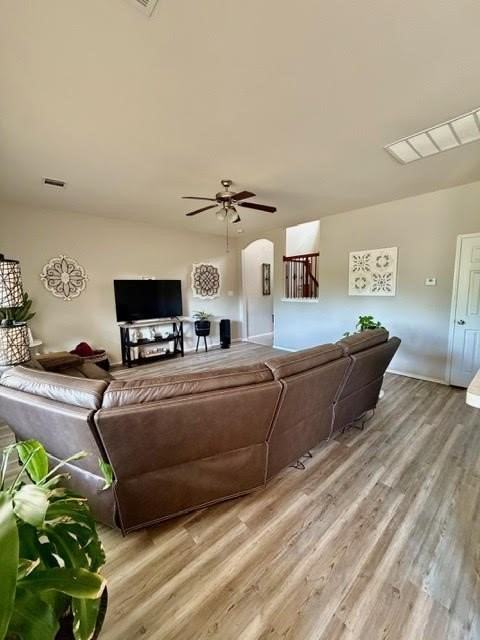 6837 Waterhill Ln - Photo 3 of 10
