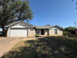 featured image of 4608 Oak Knoll St