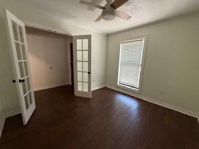 4608 Oak Knoll St - Photo 4 of 30