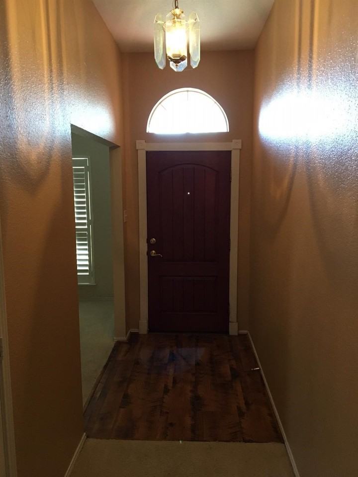 7309 Caruth Dr - Photo 3 of 17