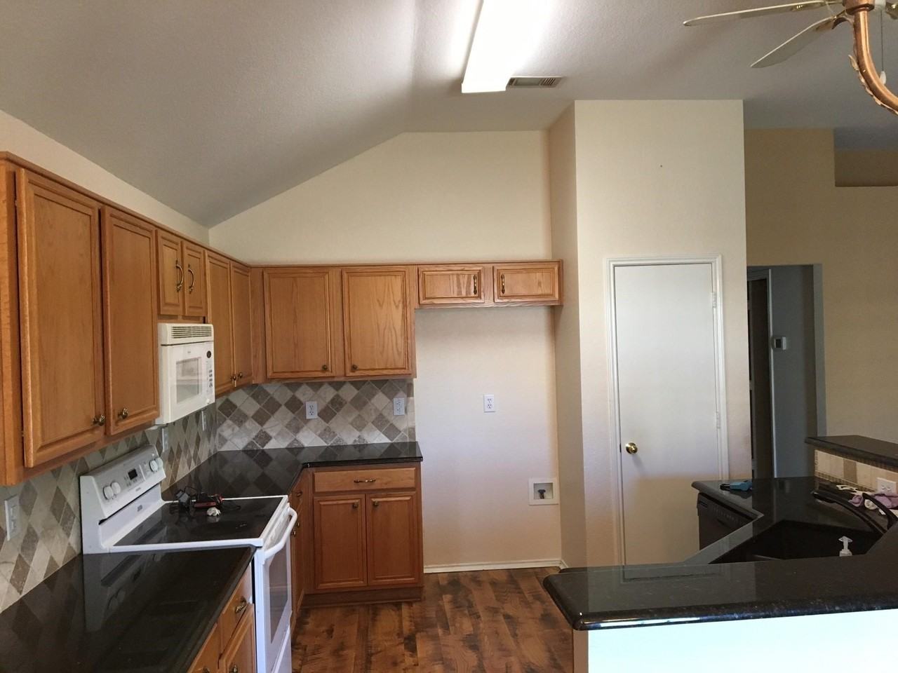 7309 Caruth Dr - Photo 7 of 17