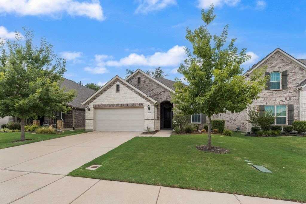 2819 Willow Ln - Photo 4 of 23