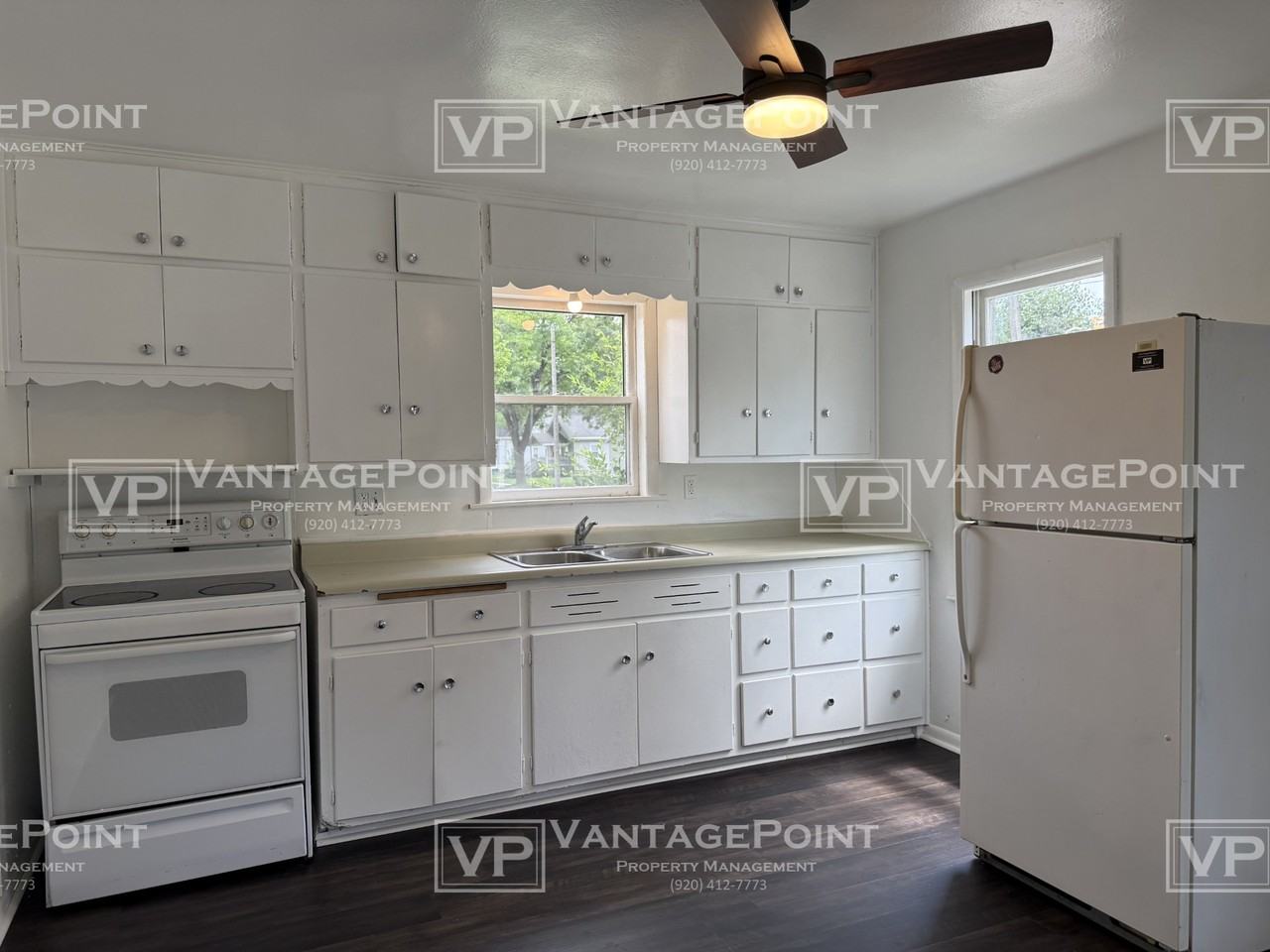 1183 Harvey St #1 - Photo 6 of 11
