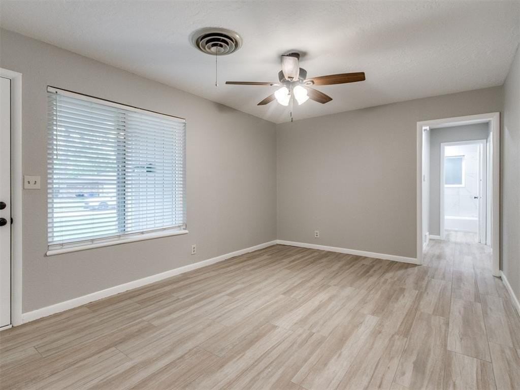 1612 Cherry Stone St - Photo 4 of 26