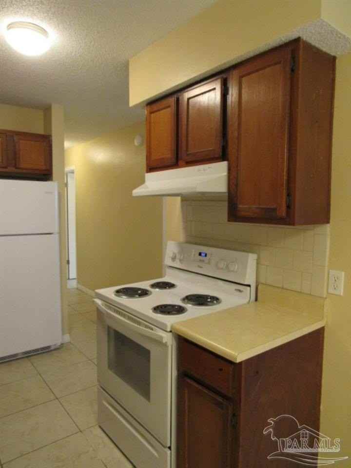 3320 Pine Forest Rd - Photo 4 of 14