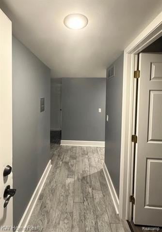 42372 Lochmoor St - Photo 4 of 26