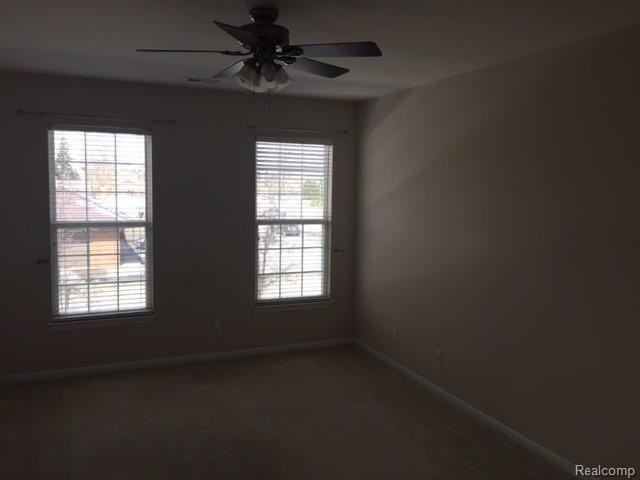 1059 Alameda Blvd - Photo 6 of 11