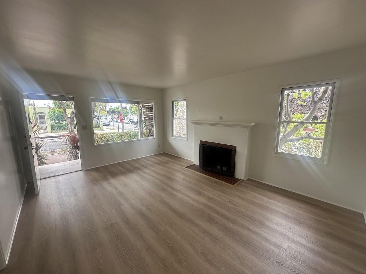 1001 E Montecito St - Photo 5 of 12