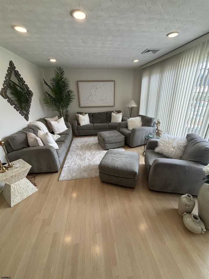 9 N Harding Ave - Photo 7 of 22