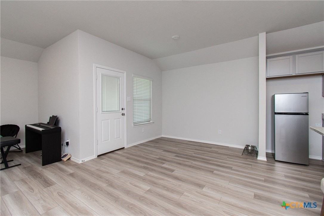 2342 Bee Creek Dr - Photo 2 of 22
