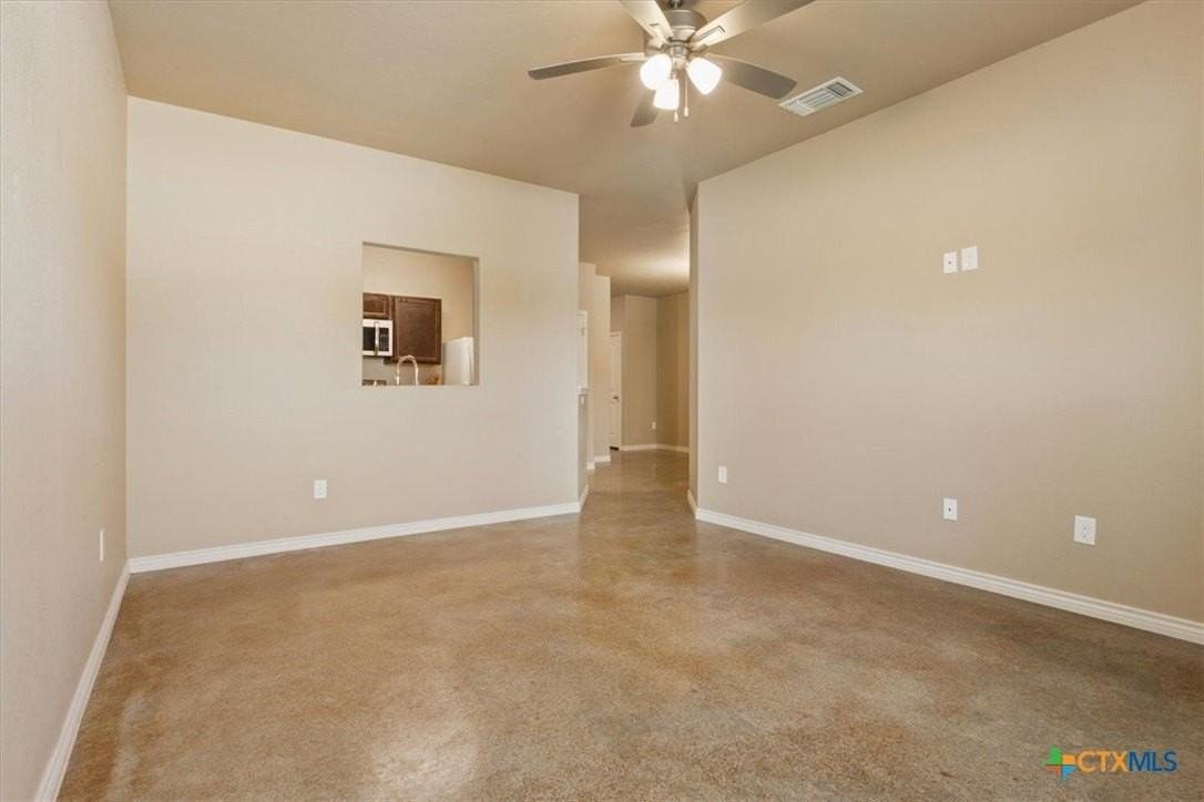 1101 S College Ave - Photo 6 of 24