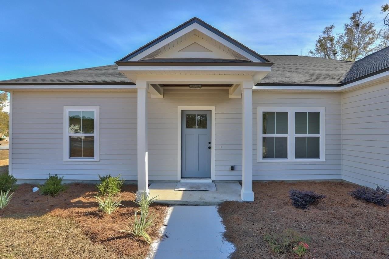 43 Sarlan Garden Dr - Photo 7 of 41