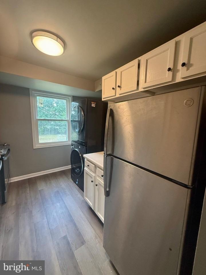 7165 Cross St #103 - Photo 7 of 8