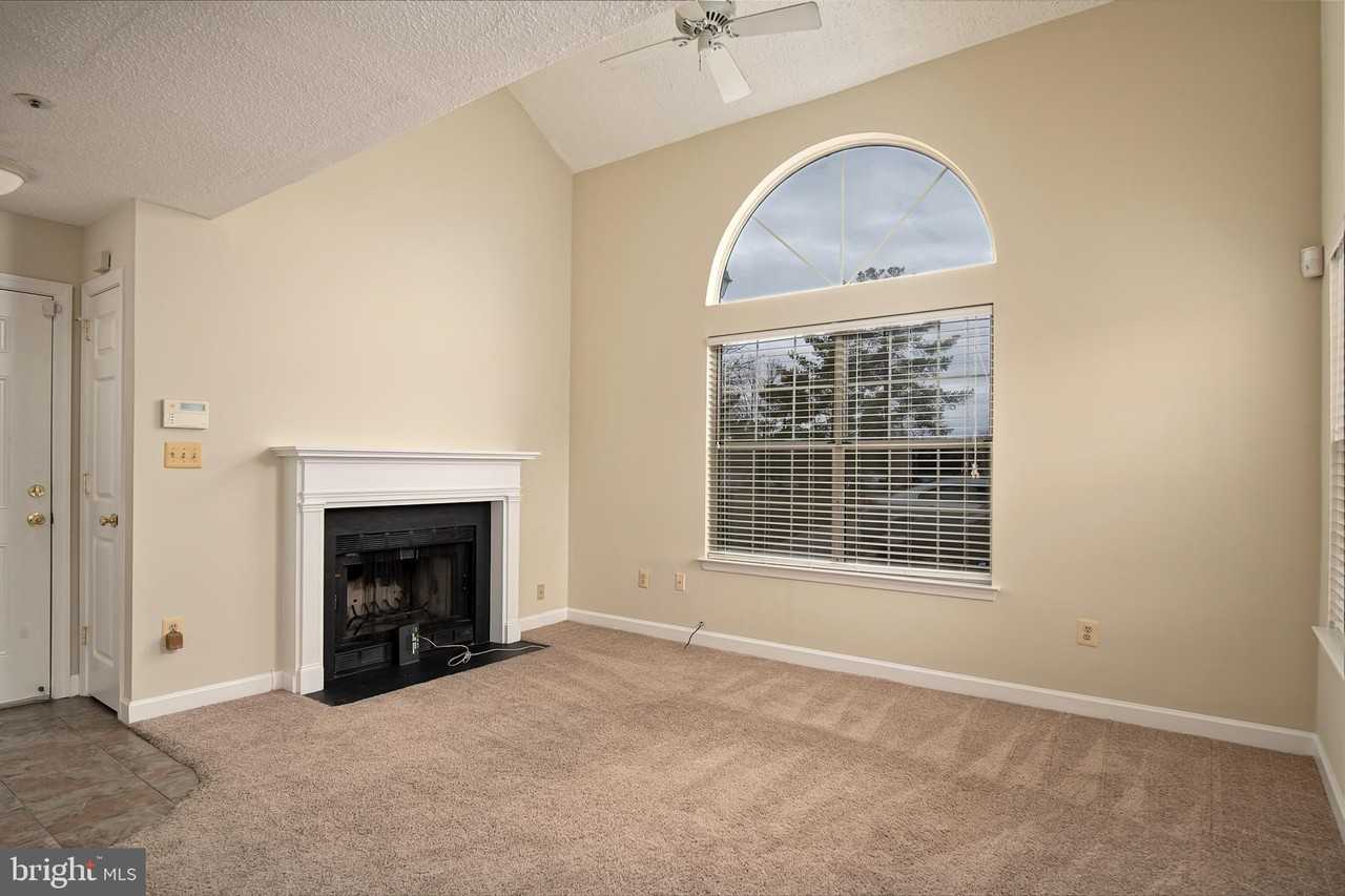 14005 Vista Dr #25 - Photo 4 of 21