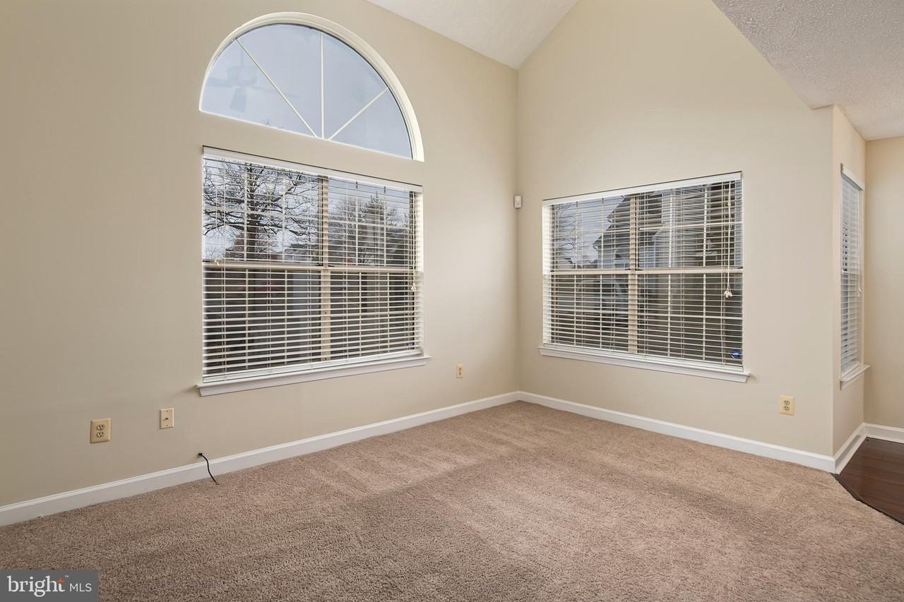 14005 Vista Dr #25 - Photo 5 of 21