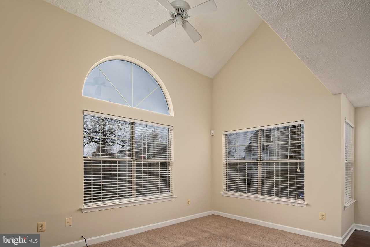 14005 Vista Dr #25 - Photo 6 of 21