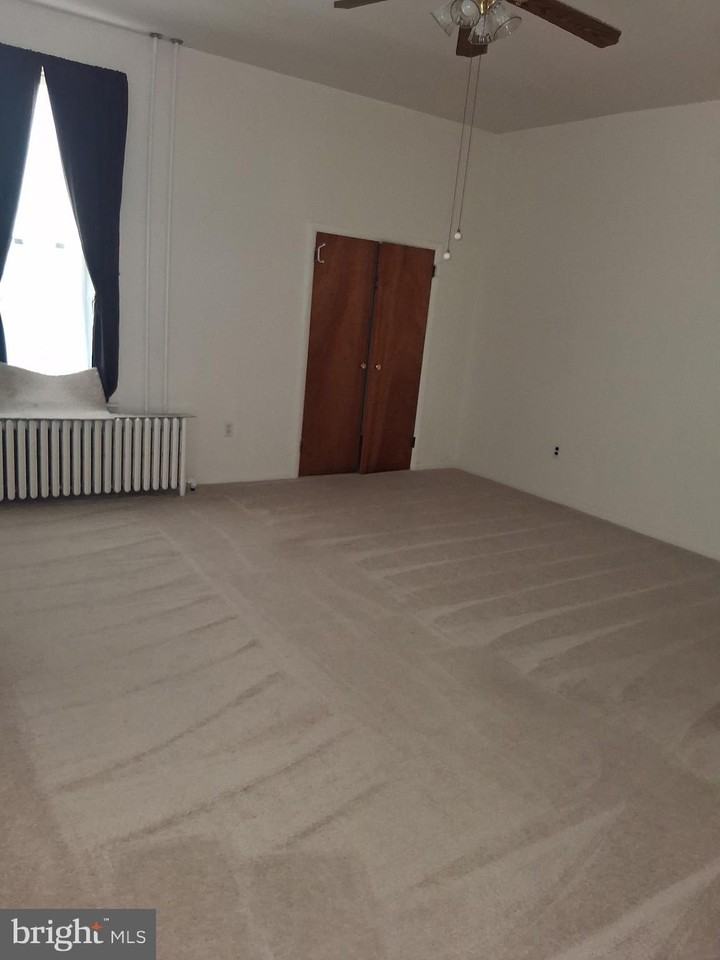 10 Railroad Ave #101 - Photo 6 of 11