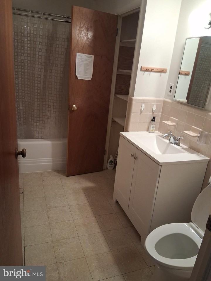 10 Railroad Ave #101 - Photo 7 of 11