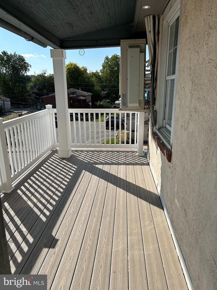 23 Brandywine Ave #3 - Photo 3 of 34